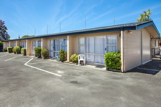 Executive Studio - Entrance